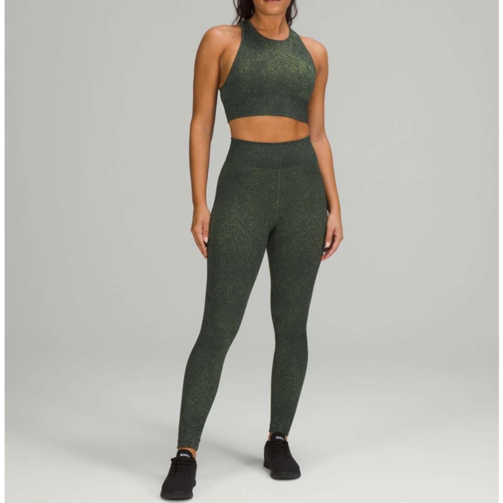 Lululemon Ebb to Train SHR Tight 25” - 4